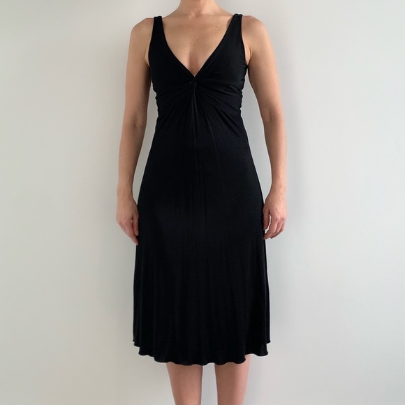 Sandra Angelozzi Dresses & Skirts - *SOLD* Sandra Angelozzi elegant black midi dress